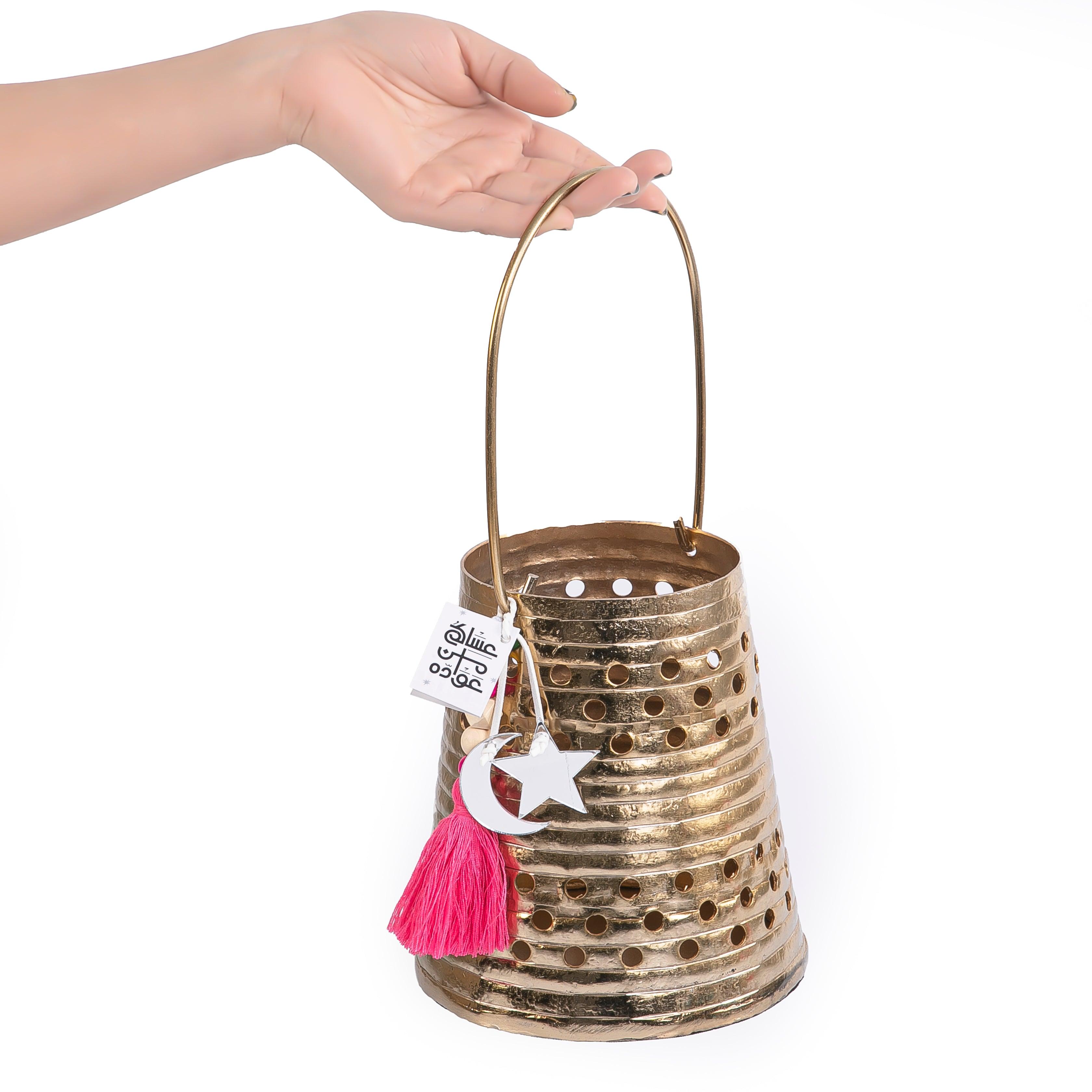 Gold decorated Gergean jar