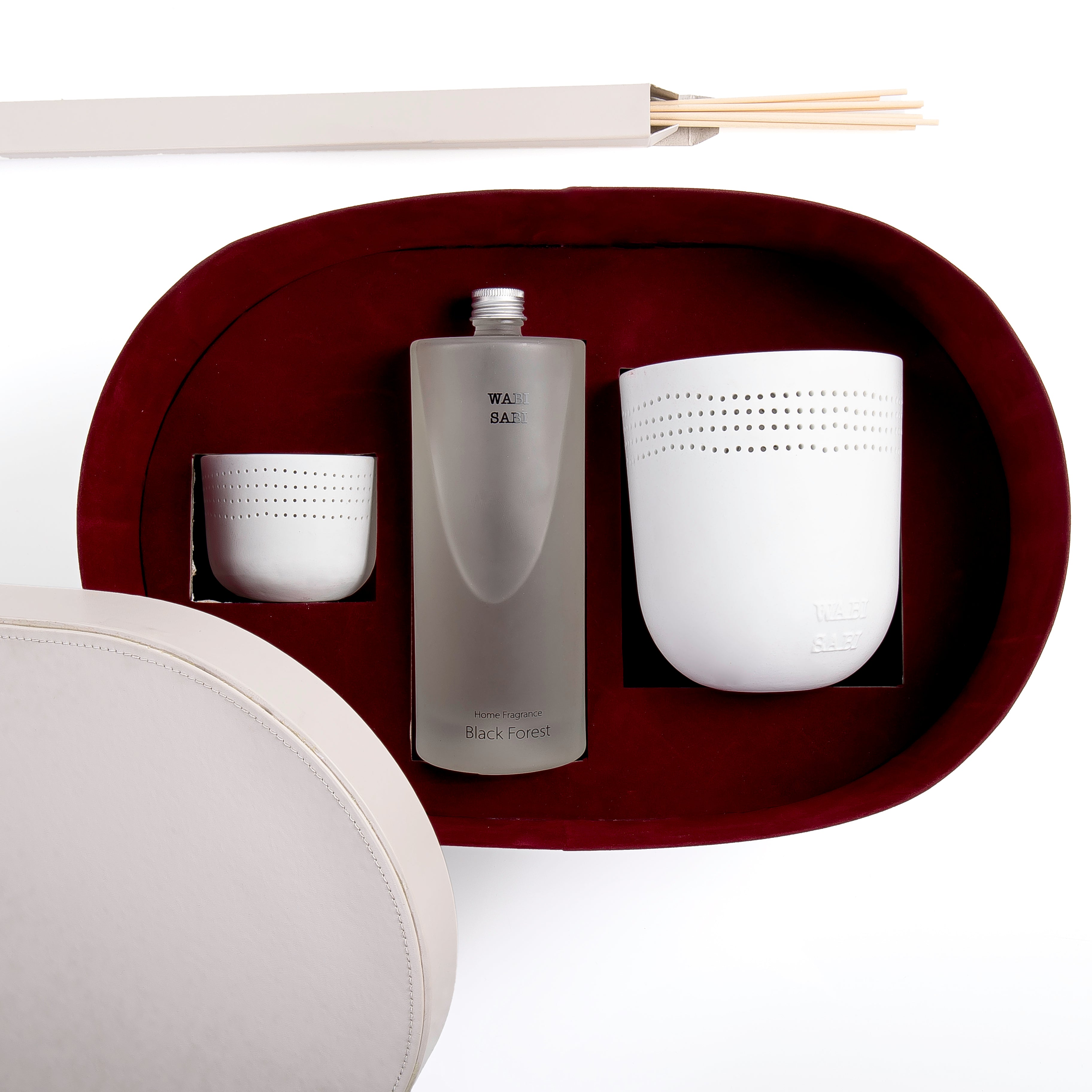 luxury set contains diffuser and candle