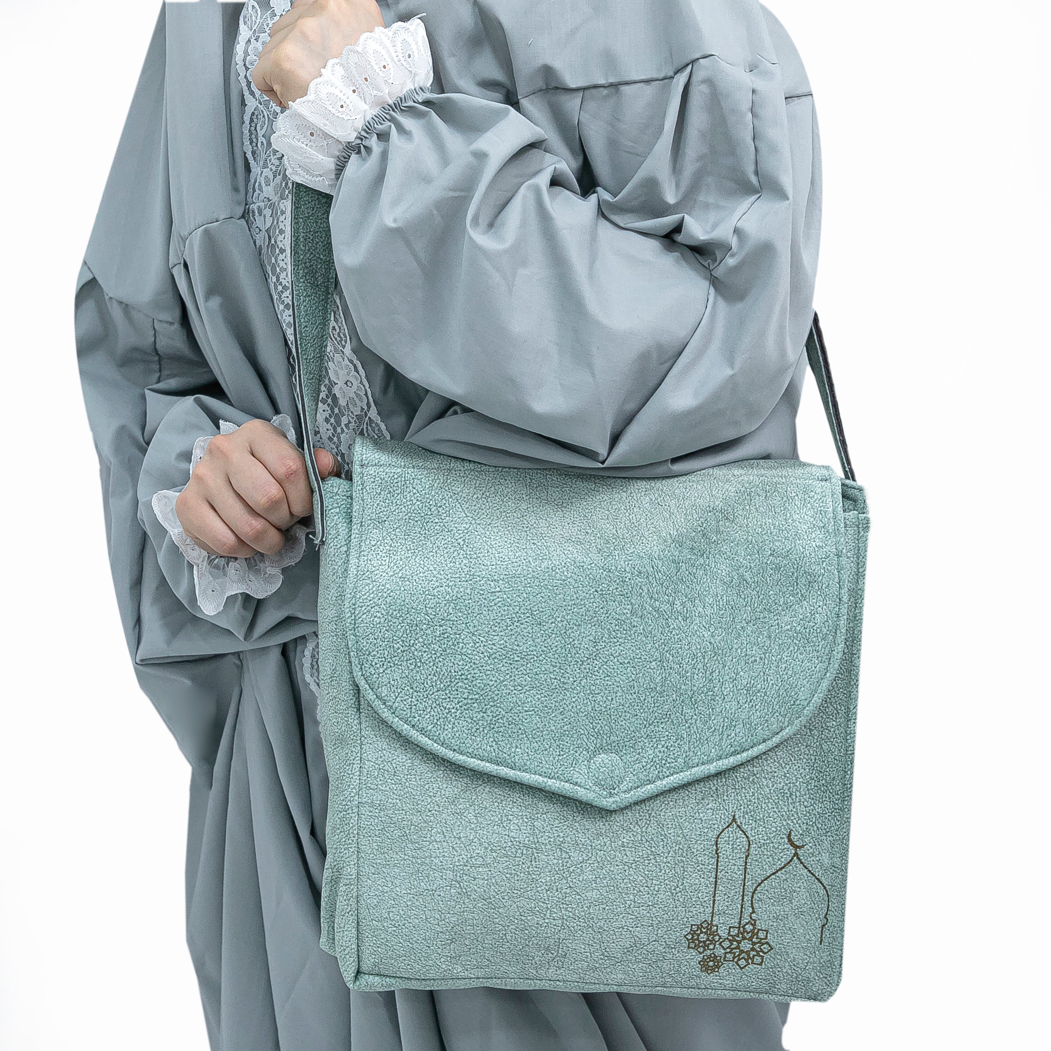 Pray to Allah Set (prayer mat with a bag ) – Light green