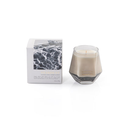 شمعة معطرة 