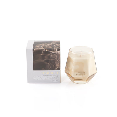 شمعة معطرة 
