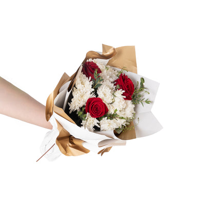 Cheers to You! Bouquet for Graduation Celebration