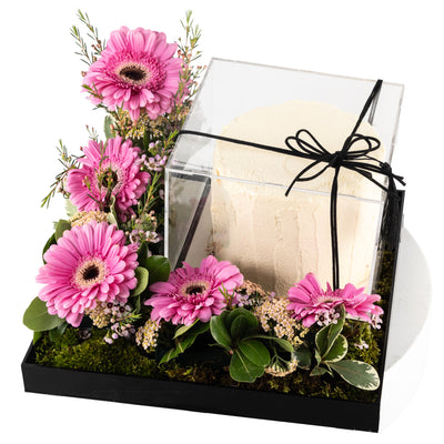 بوكس زهور الاحتفال مع كيك