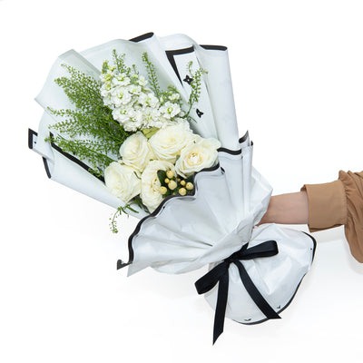 باقة ورد "Classic Chic"