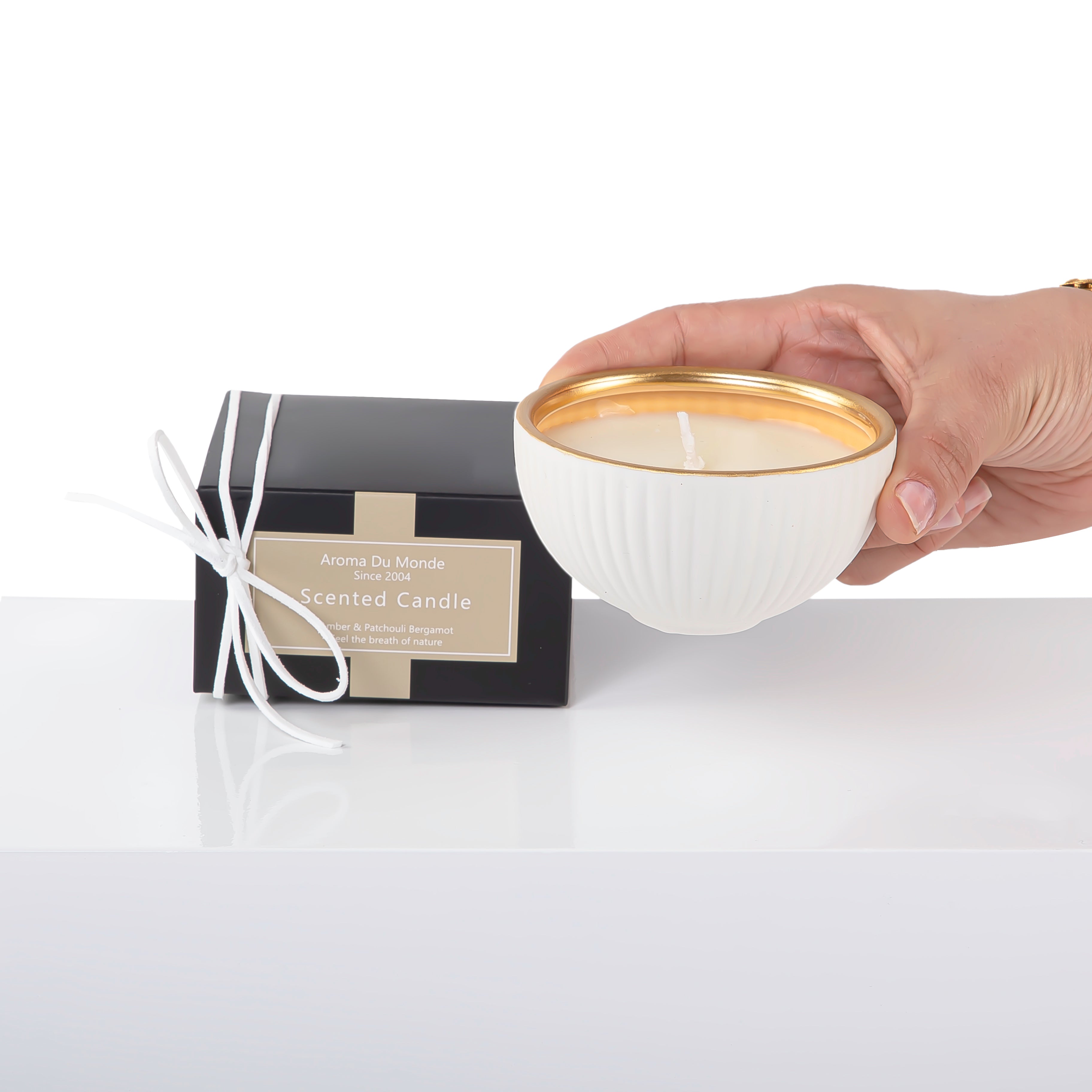 Ceramic Bottle Scented Candle - Size: 9*9*5.5Cm