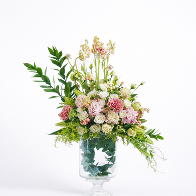 Elegant Mathiola Floral Arrangement in Clear Glass Vase